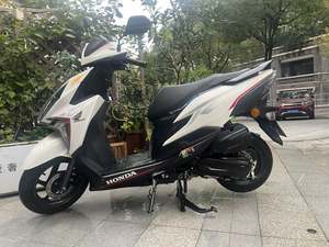 二手新大洲本田裂行 RX125Fi