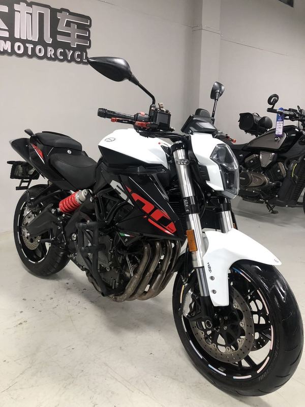 二手贝纳利TNT600i