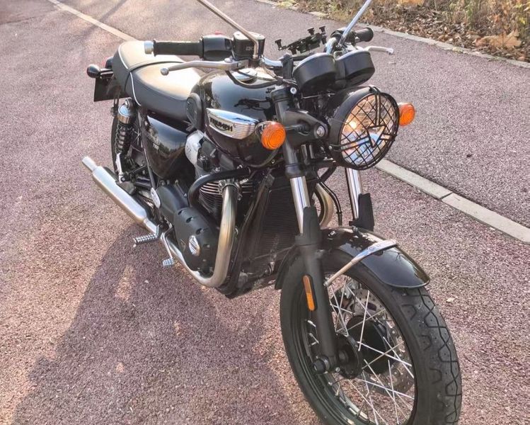 二手凯旋Bonneville T100