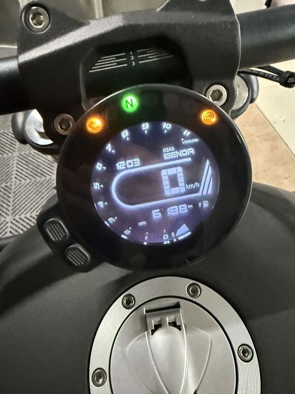 二手奔达Rock300 灰石