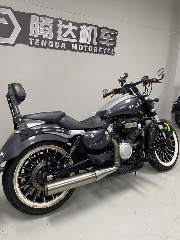 二手奔达Rock300 灰石