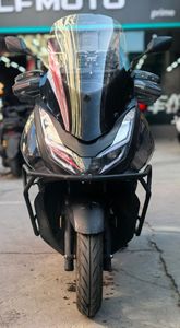 二手五羊本田PCX