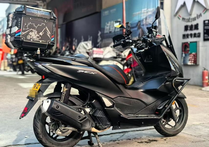 二手五羊本田PCX