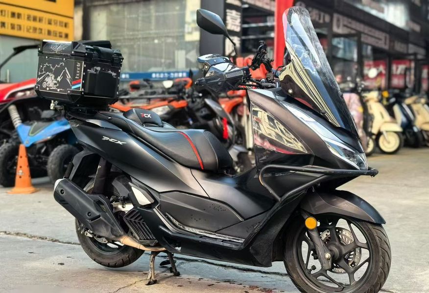 二手五羊本田PCX