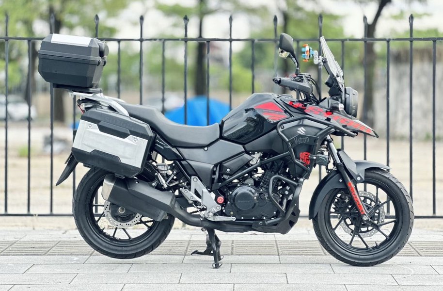 二手豪爵铃木DL250