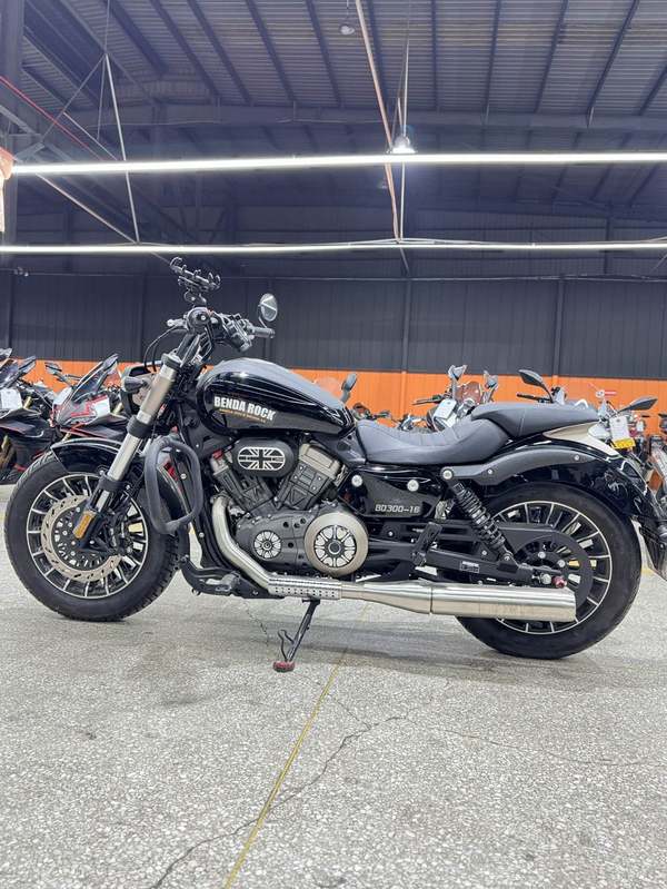 二手奔达Rock300 灰石