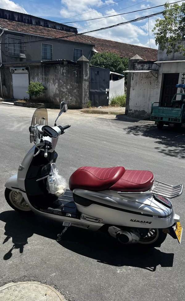 二手南方梦拉丽莎 飞戈