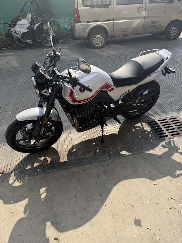 二手张雪机车500F