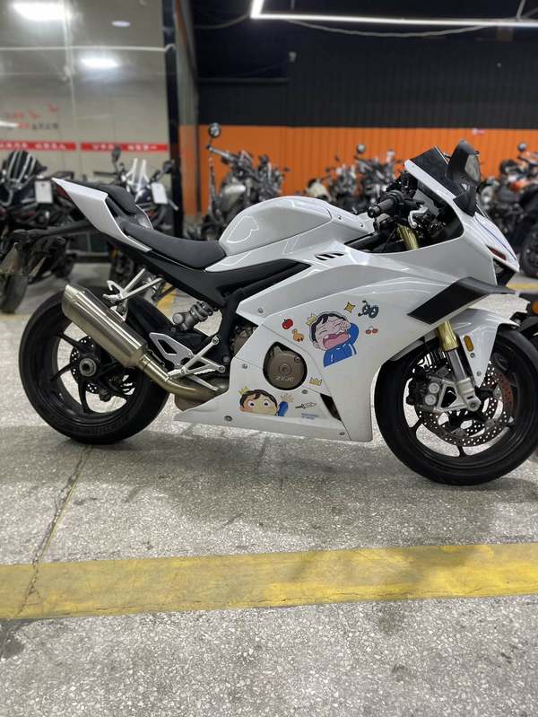 二手张雪机车500RR