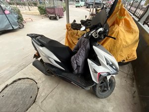 二手新大洲本田裂行 RX125Fi