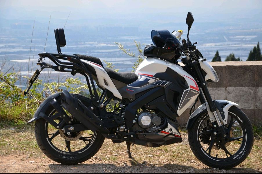 二手贝纳利小迅龙 BN150S