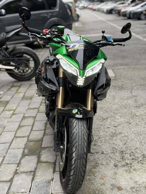 二手贝纳利TNT899