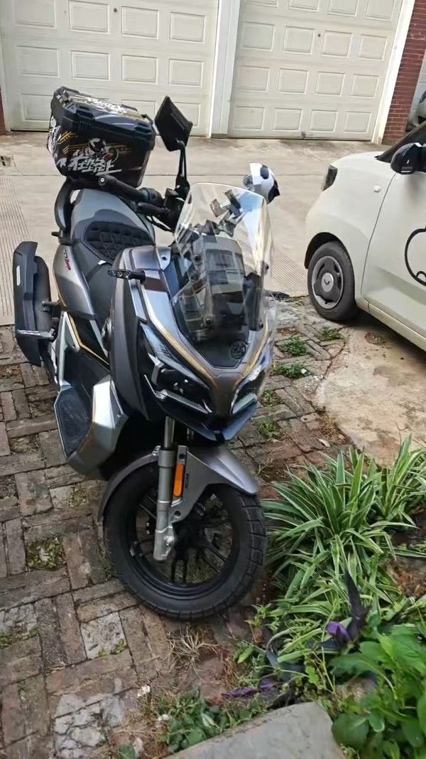 二手QJMOTOR鸿250ADV