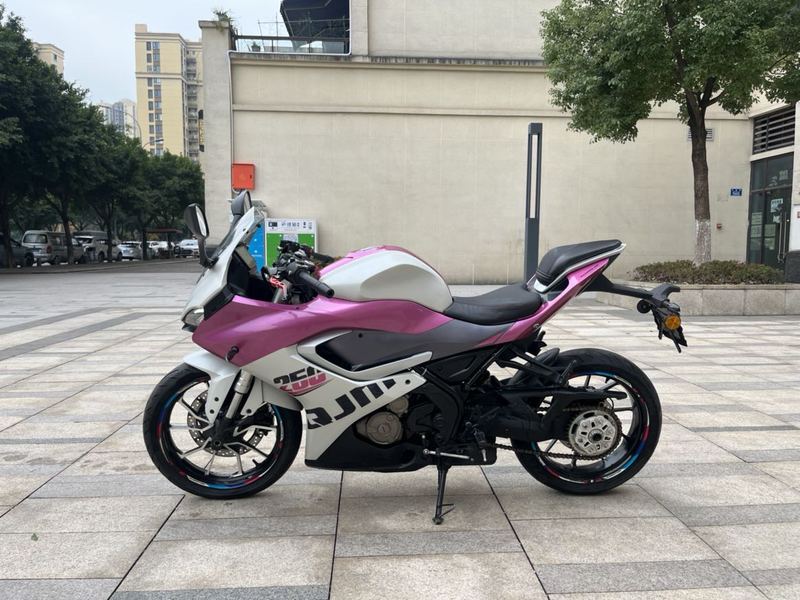 二手QJMOTOR赛250