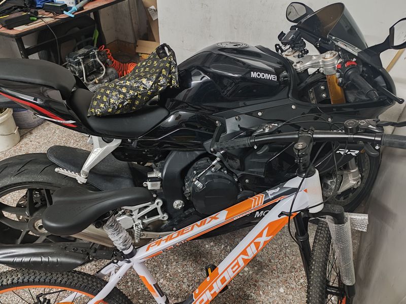 二手摩迪威800RR