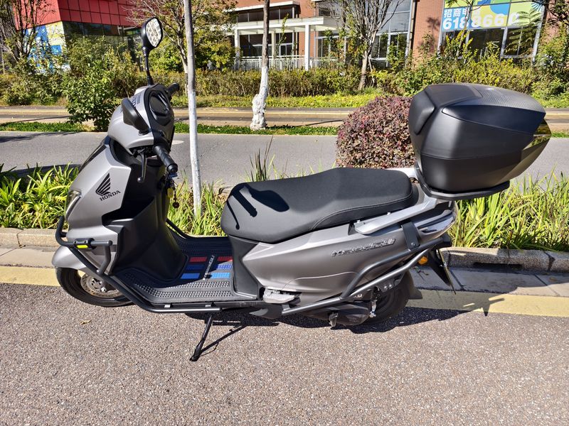 二手新大洲本田NS125GU