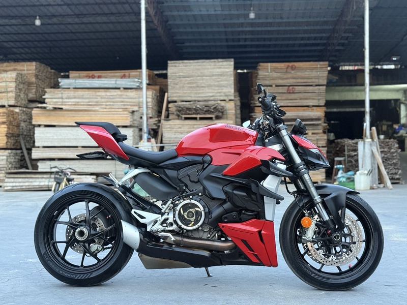 二手杜卡迪Street Fighter V2