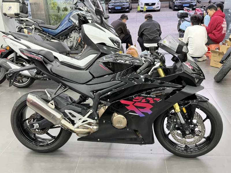 二手张雪机车500RR