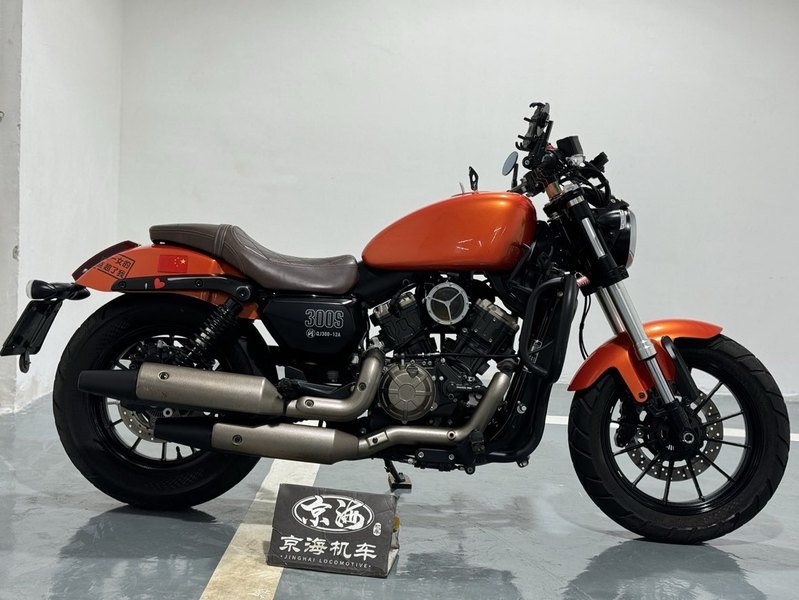 二手QJMOTOR闪300