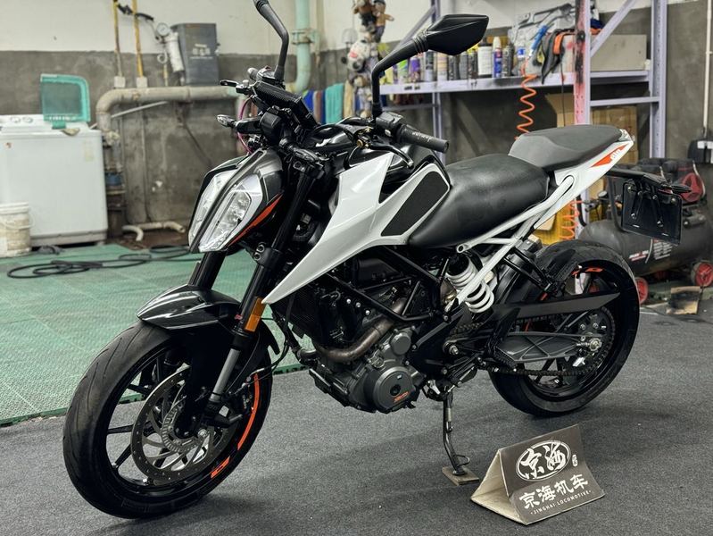 二手KTMR2R390 Duke