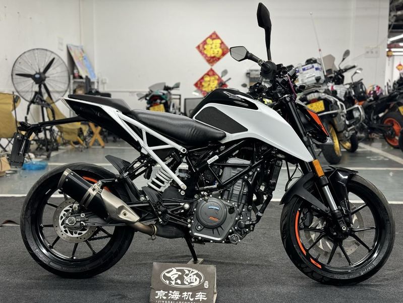 二手KTMR2R390 Duke