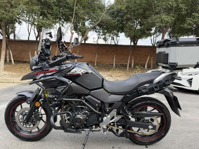 二手豪爵铃木DL250