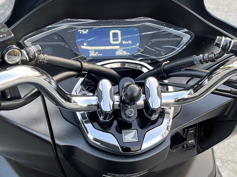 二手五羊本田PCX