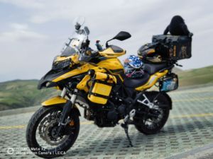 二手贝纳利金鹏 TRK502