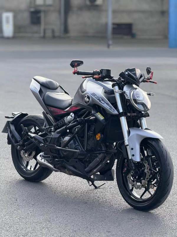 二手QJMOTOR追350