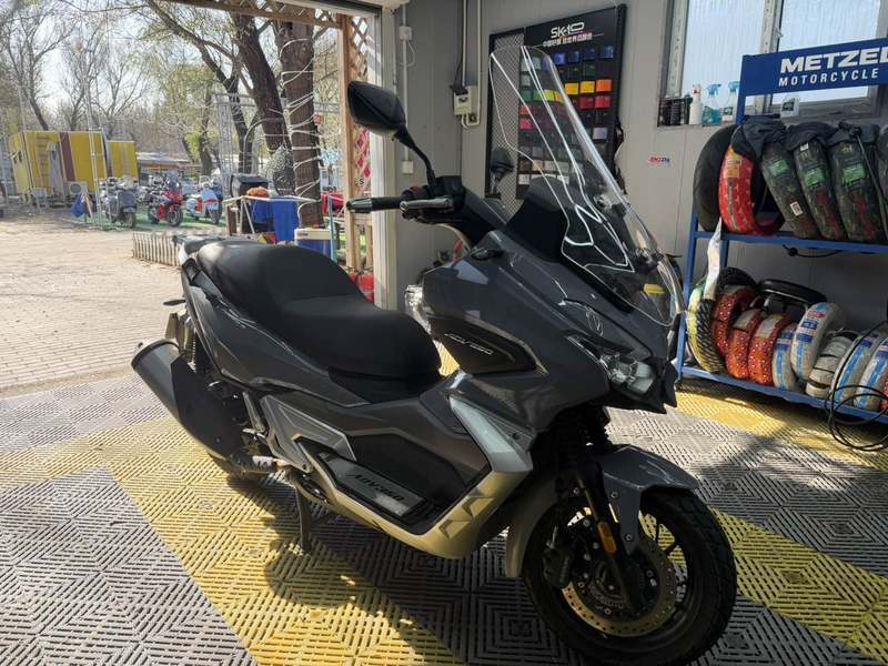 二手大阳V锐 ADV350