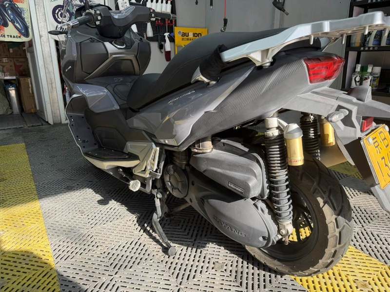 二手大阳V锐 ADV350