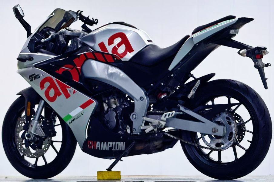 二手宗申阿普利亚GPR150R