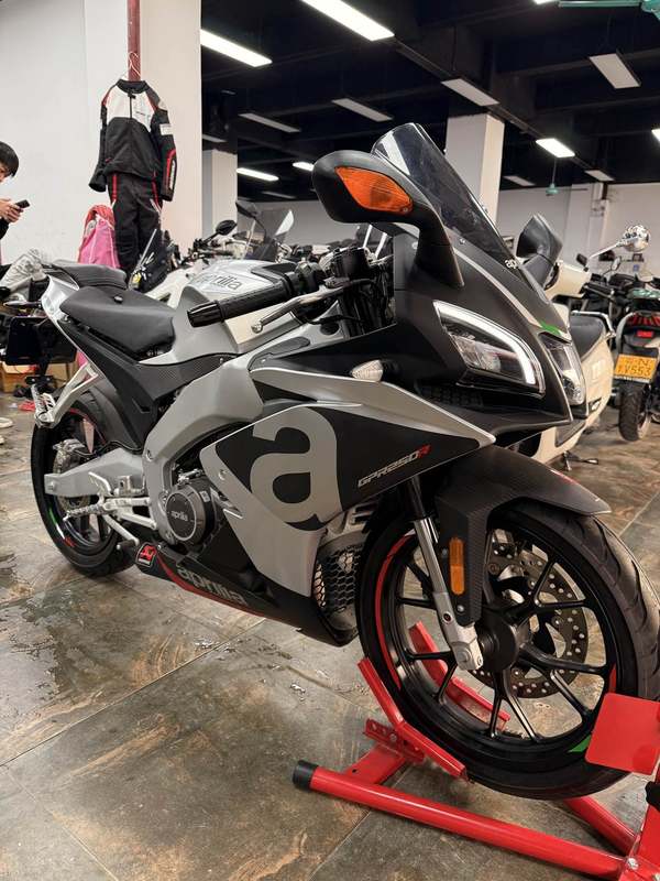 二手宗申阿普利亚GPR250R