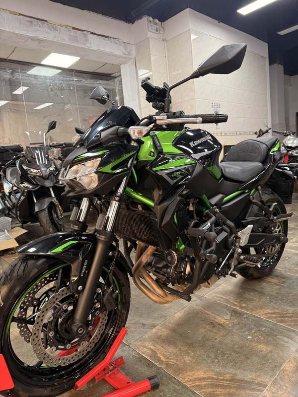 二手川崎Z650