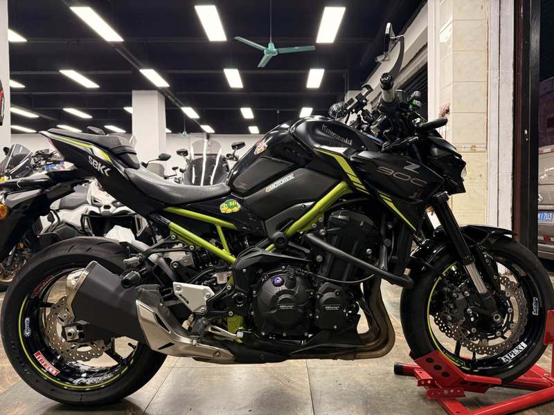二手川崎Z900