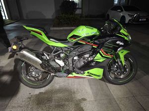 二手川崎ZX-4R