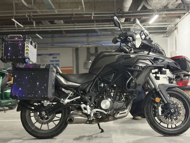 二手贝纳利金鹏 TRK502