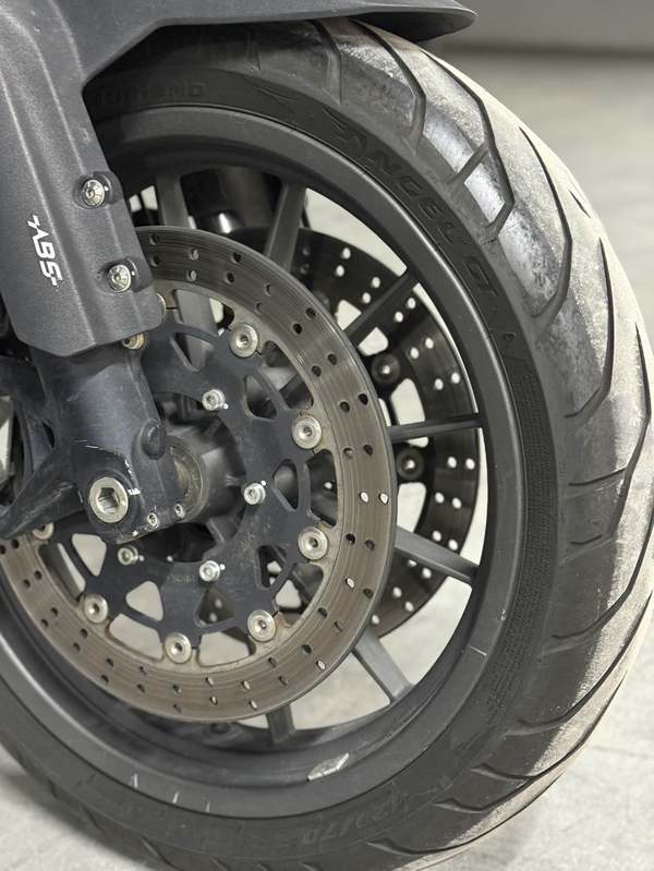 二手贝纳利金鹏 TRK502