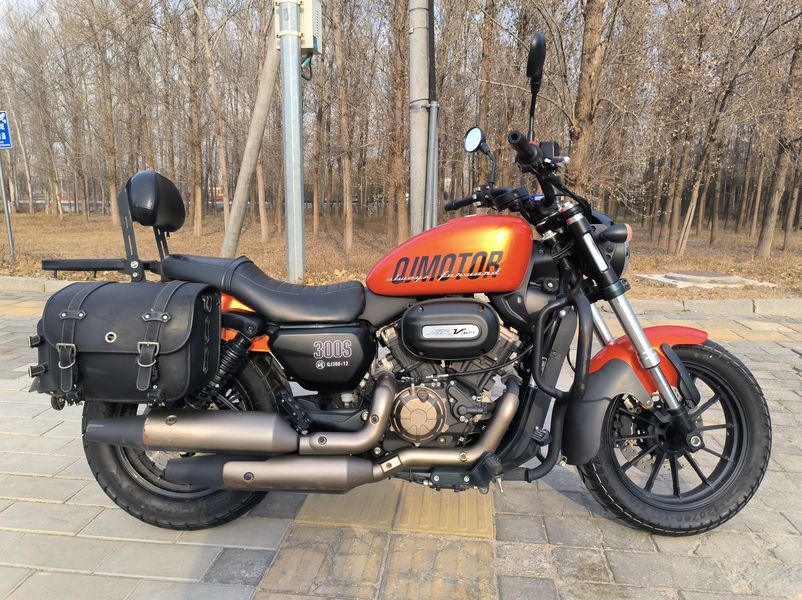 二手QJMOTOR闪300