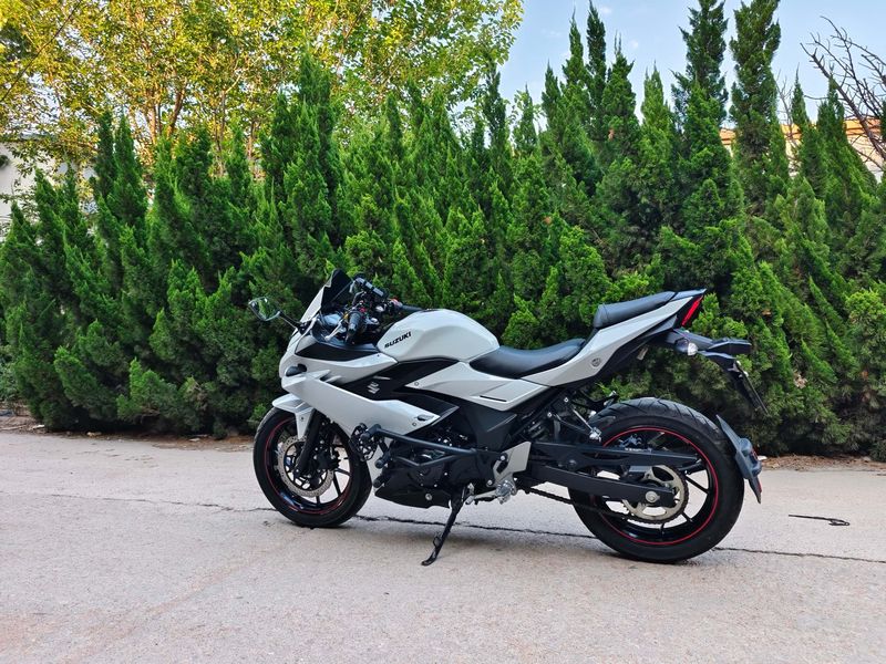 二手豪爵铃木GSX250R