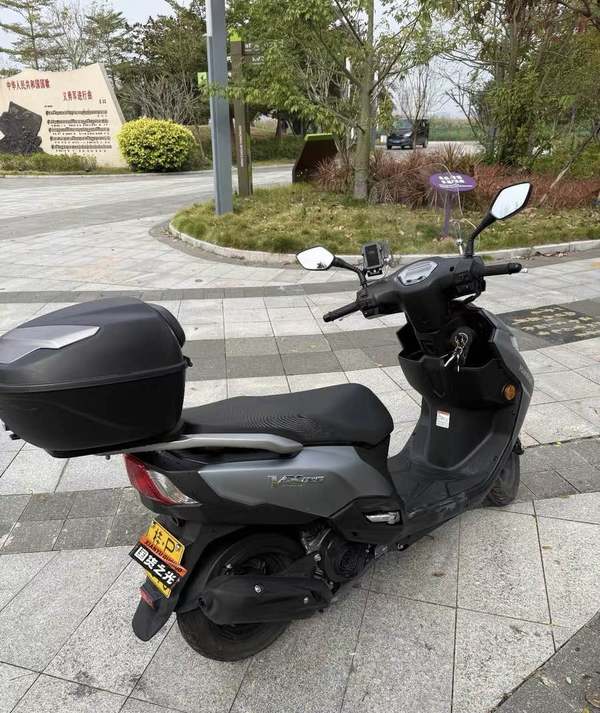 二手豪爵虎鲨VX125