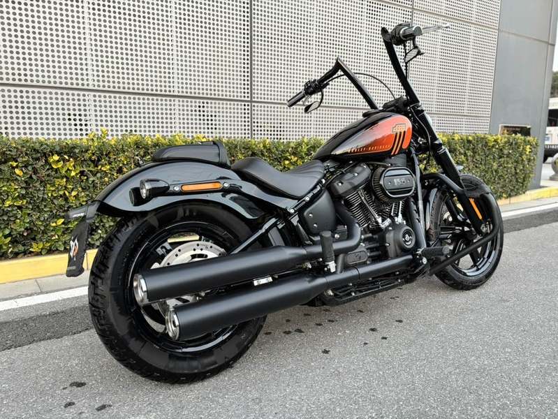 二手哈雷戴维森街霸 Street Bob