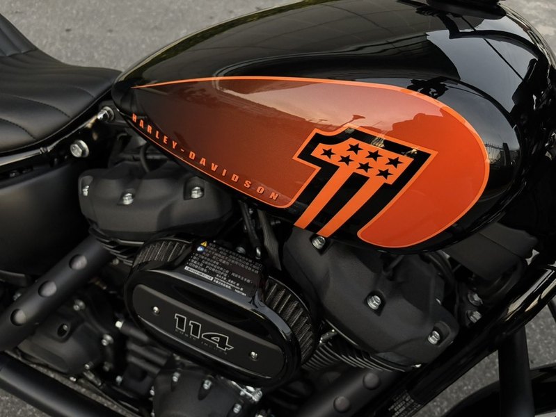 二手哈雷戴维森街霸 Street Bob