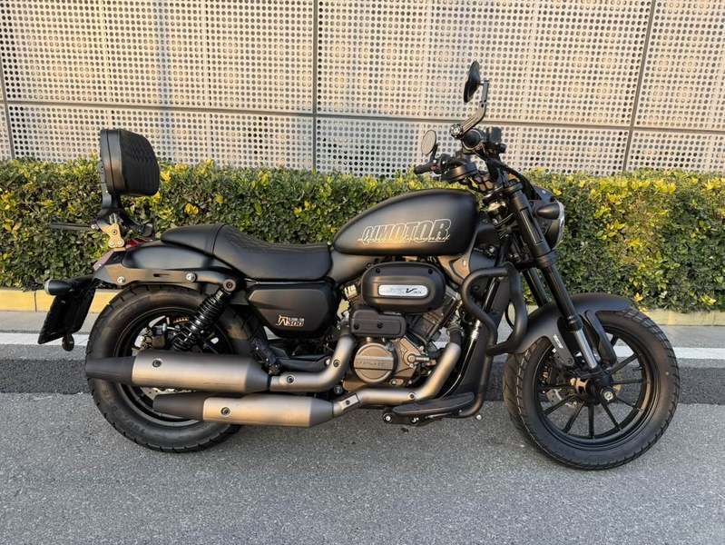 二手QJMOTOR闪300
