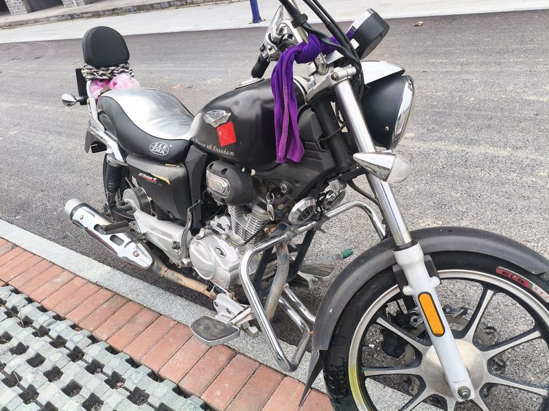 二手宗申尊龙太子ZS150-8