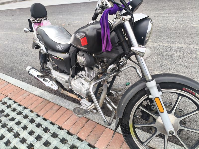 二手宗申尊龙太子ZS150-8