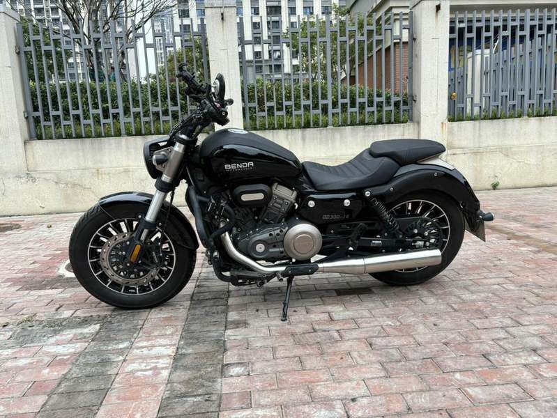 二手奔达Rock300 灰石