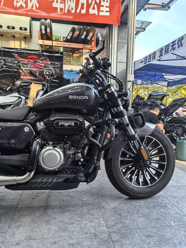 二手奔达Rock300 灰石