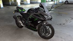 二手川崎Ninja 400