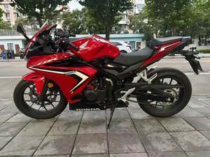 二手本田CBR400R